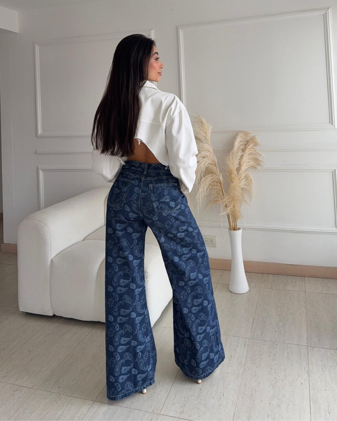 Bohemian - Jean Azul Oscuro Con Detalles De Figuras