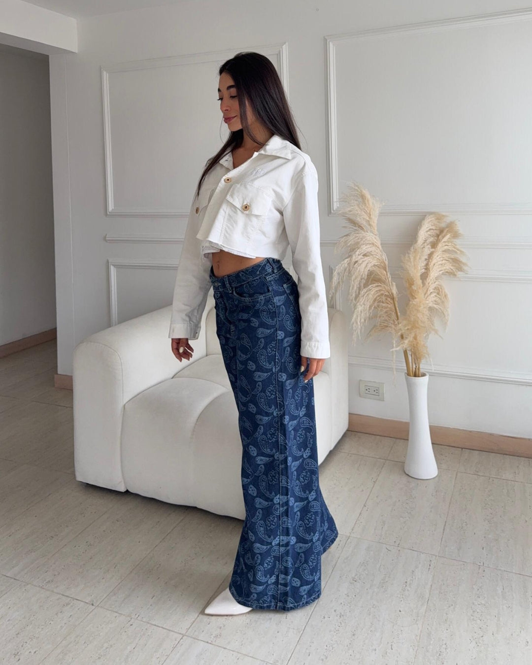 Bohemian - Jean Azul Oscuro Con Detalles De Figuras