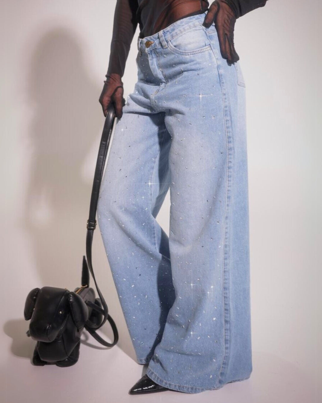 Glow Blue Jean – Destellos y Bota Ancha