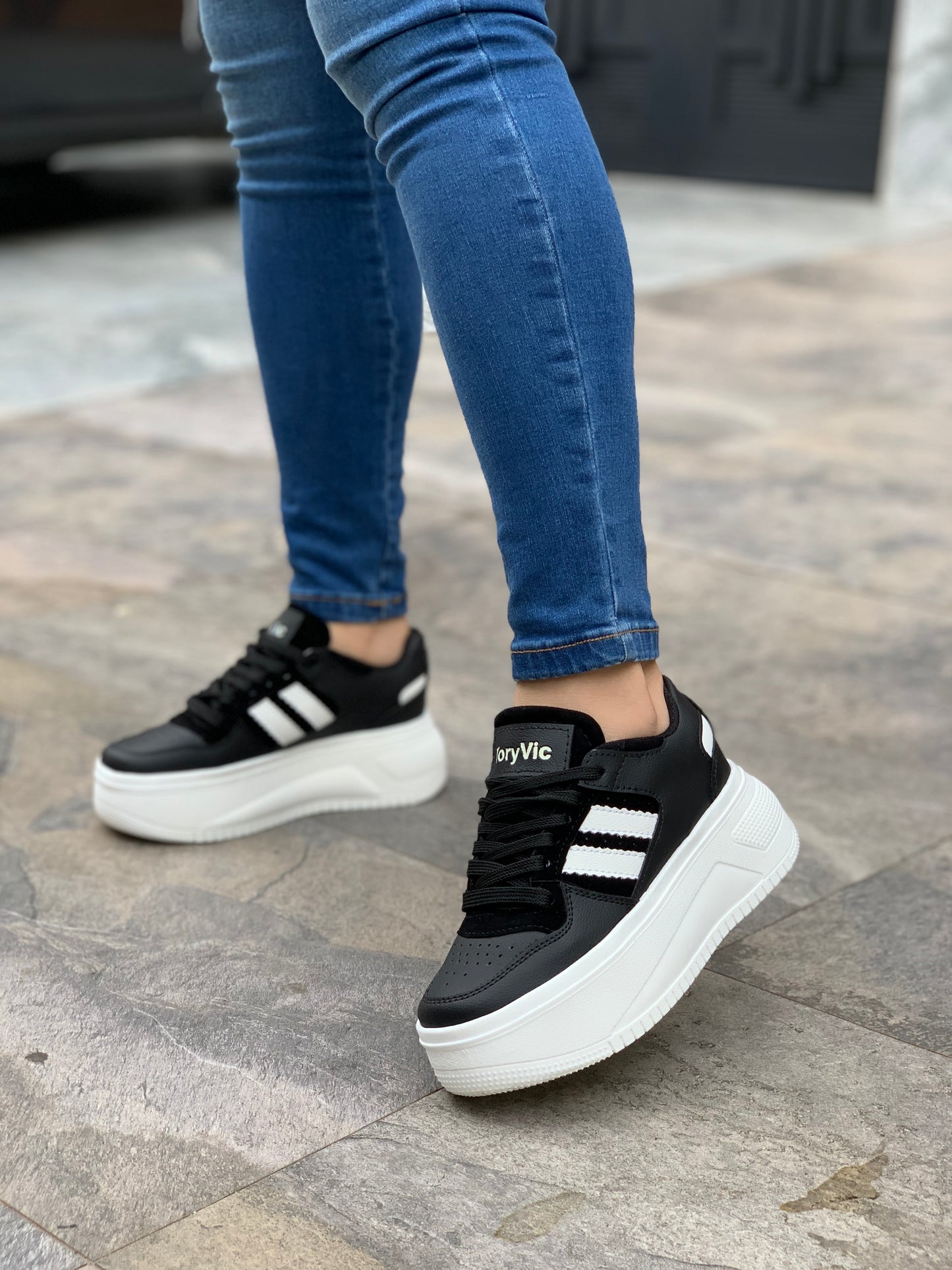 Tenis casual de Mujer Negro