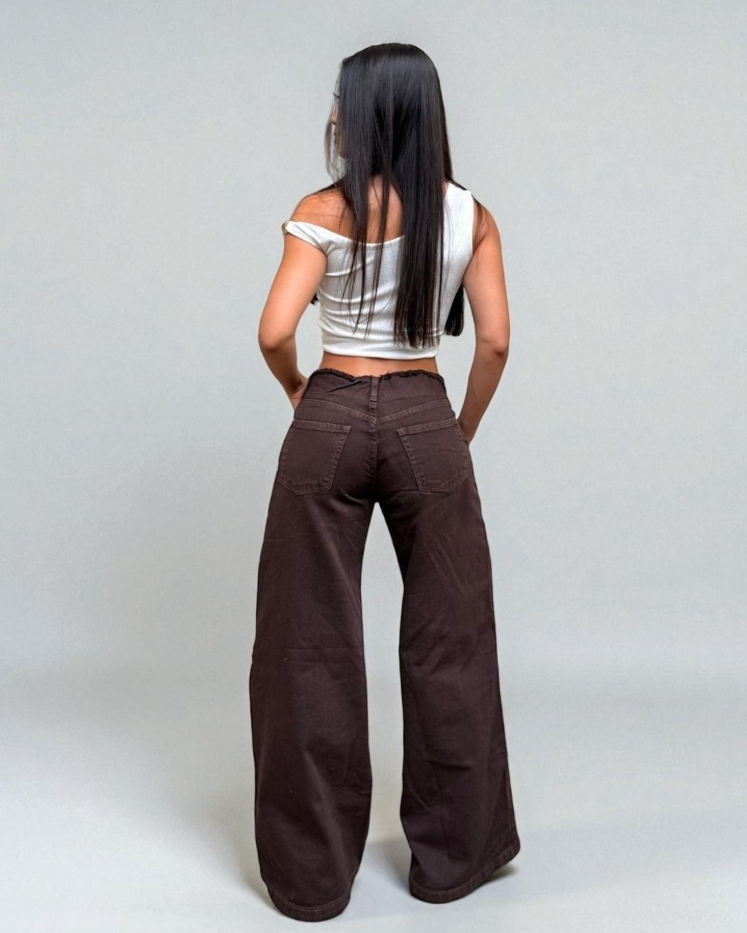 Mochaccino - Bota ancha y pretina deshilachada