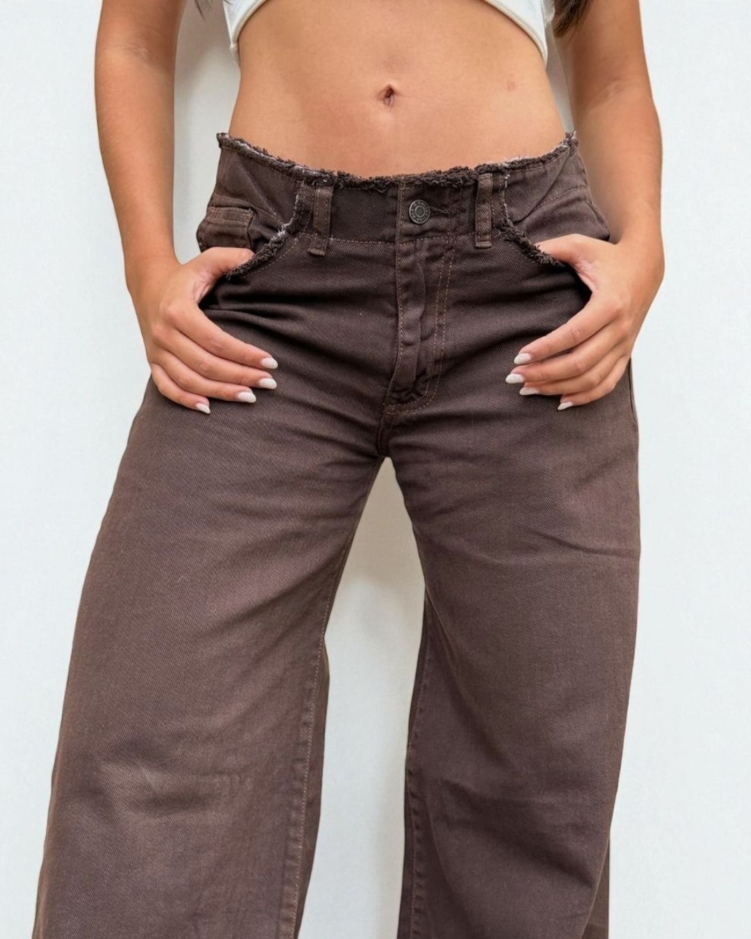 Mochaccino - Bota ancha y pretina deshilachada