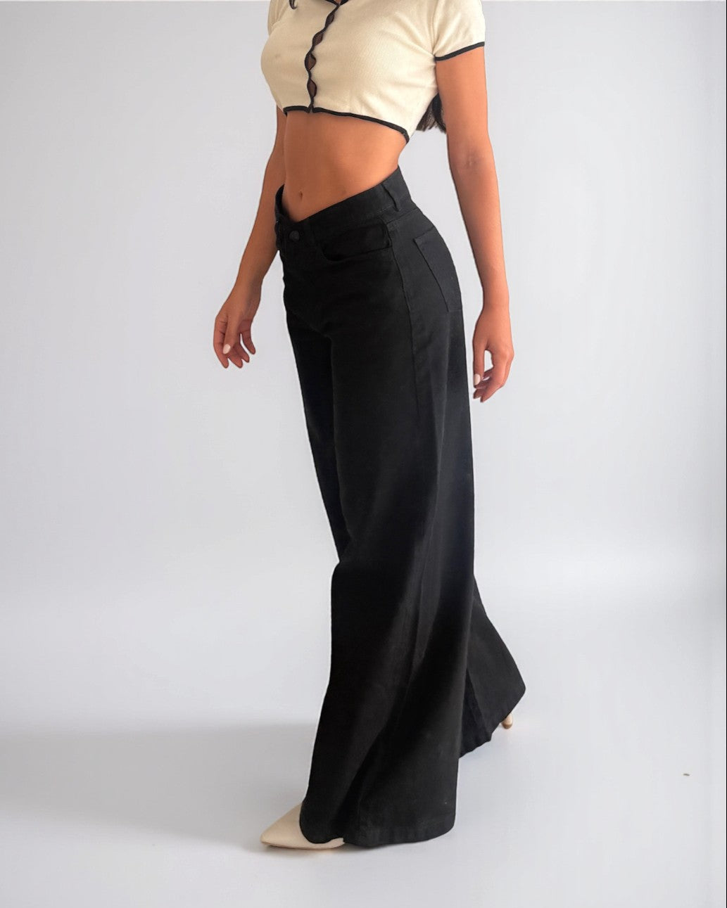 Jean Essenzia- Bota ancha negro