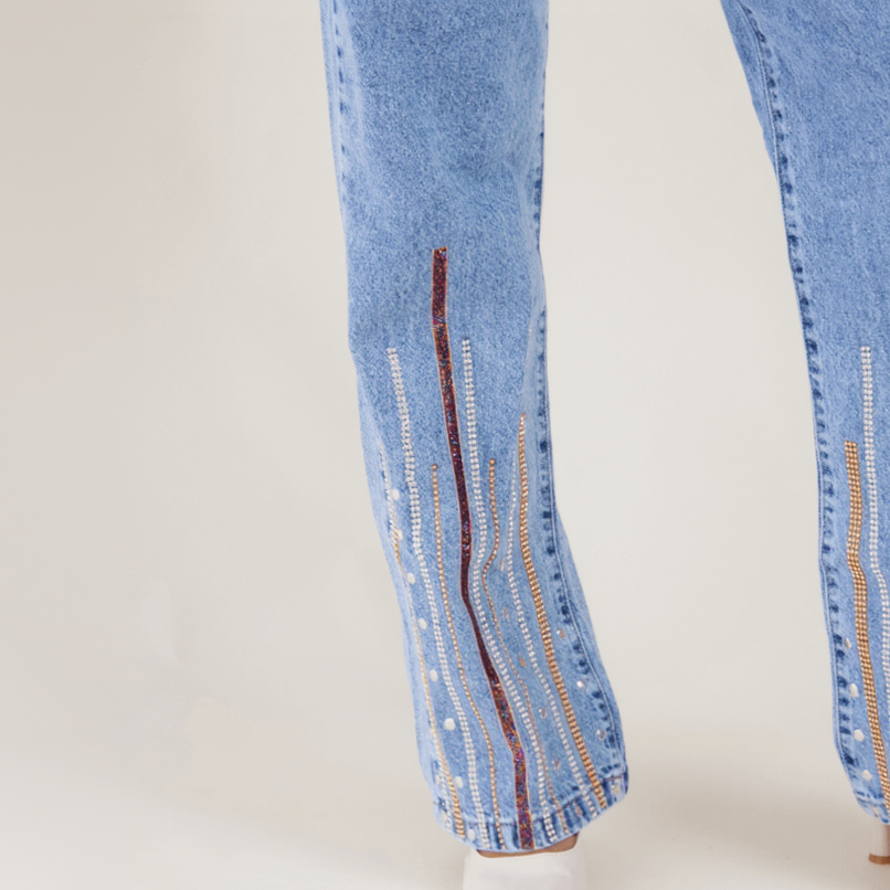 Glow Up – Bota recta y brillo sutil